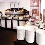 Uno Stuttgart 3* Großbettlingen