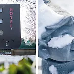 Uno Stuttgart Szálloda
