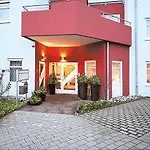 Szálloda Uno Stuttgart Großbettlingen