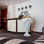 Szálloda Uno Stuttgart