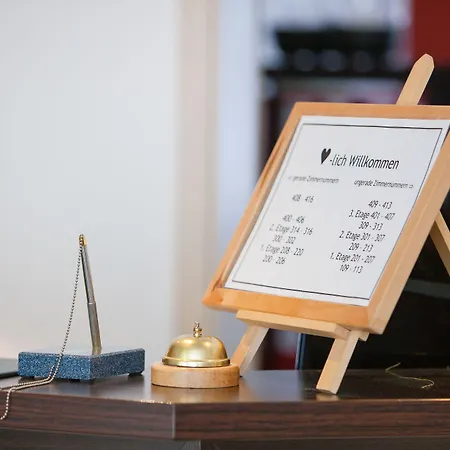 Uno Hotel Stuttgart Grossbettlingen 호텔