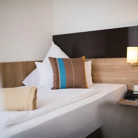 Uno Hotel Stuttgart Grossbettlingen Ξενοδοχείο 3*