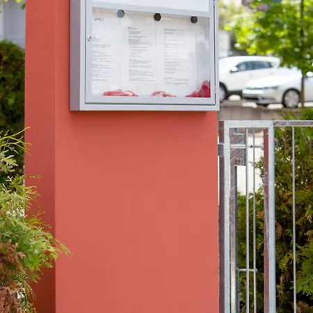 Uno Hotel Stuttgart Grossbettlingen Hotel