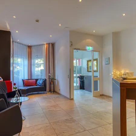 Ξενοδοχείο Uno Hotel Stuttgart Grossbettlingen 3*