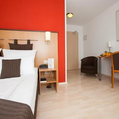 Stuttgart By Belvilla Hotel 3*