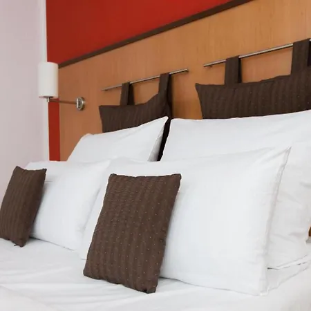 Stuttgart By Belvilla Hotel 3*