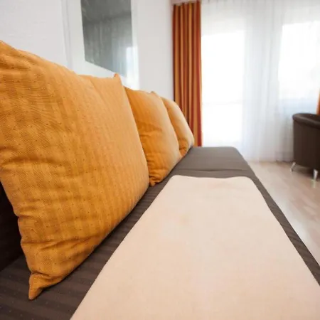 Stuttgart By Belvilla 3* Grossbettlingen