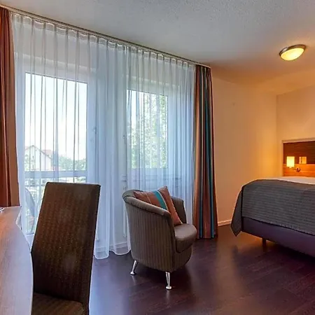 Stuttgart By Belvilla Hotell 3*