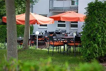 Отель Uno Hotel Stuttgart Grossbettlingen
