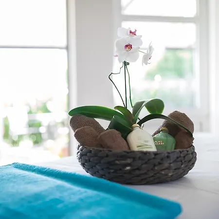 Uno Hotel Stuttgart Grossbettlingen 3*