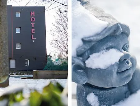 Uno Hotel Stuttgart Grossbettlingen Hotel