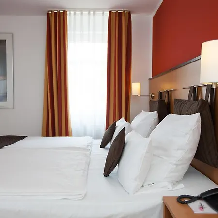 Hotel Uno Stuttgart 3*