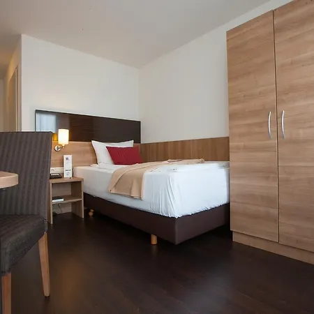 Hotel Uno Hotel Stuttgart Grossbettlingen Großbettlingen