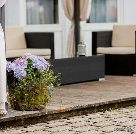 Uno Hotel Stuttgart Grossbettlingen Großbettlingen