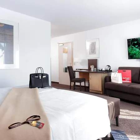Uno Hotel Stuttgart Grossbettlingen 3* Нюртинген