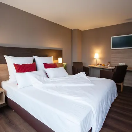 Uno Hotel Stuttgart Grossbettlingen 3* Großbettlingen