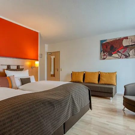 호텔 Uno Hotel Stuttgart Grossbettlingen 3*