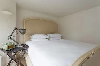 Uno Stuttgart Hotel 3*